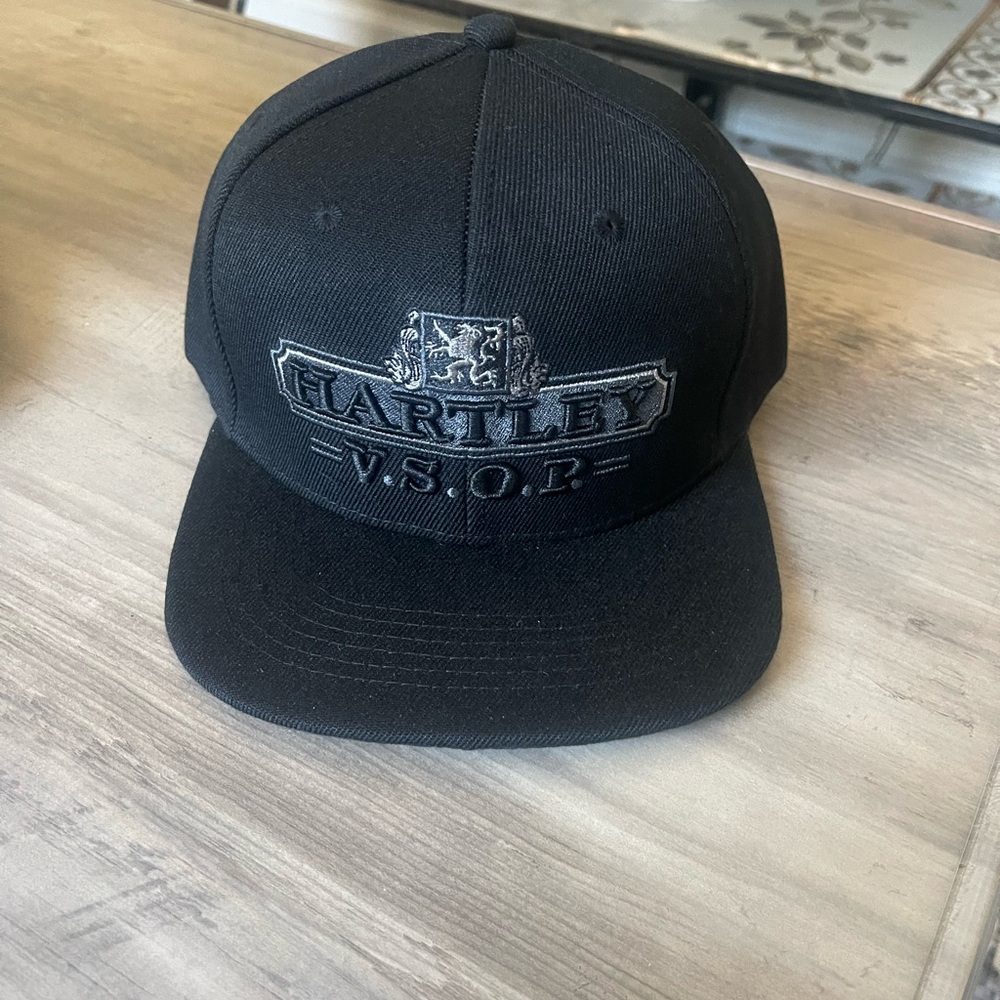 Hartley V.S.O.P Black Cap